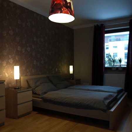 Apartament Przy Parku Вроцлав Екстериор снимка