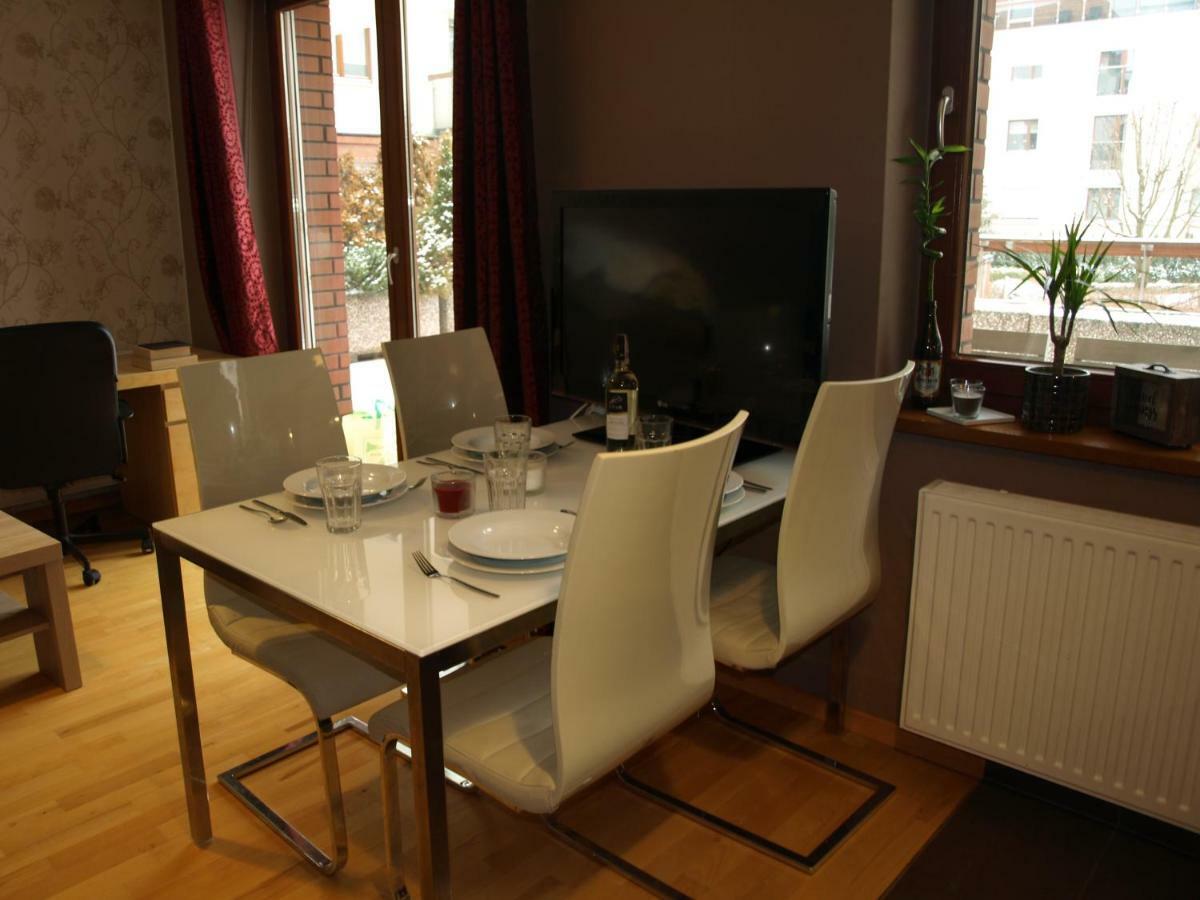 Apartament Przy Parku Вроцлав Екстериор снимка
