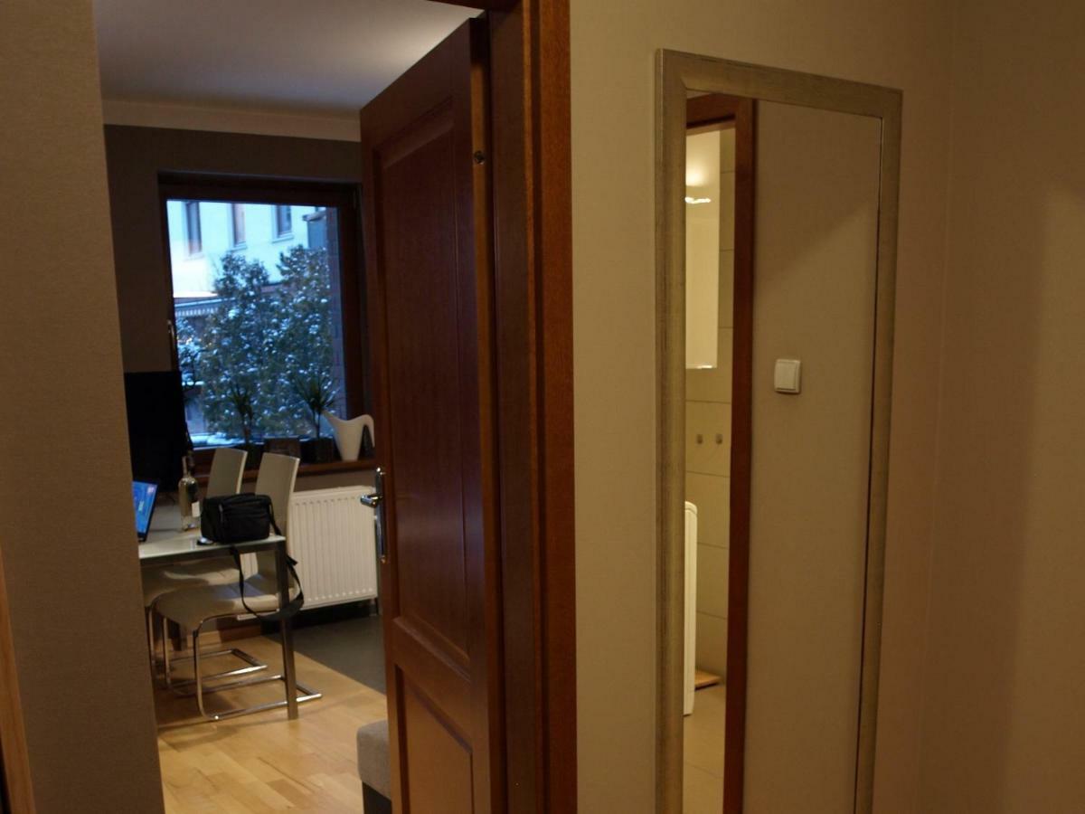 Apartament Przy Parku Вроцлав Екстериор снимка
