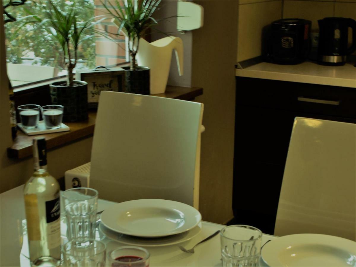Apartament Przy Parku Вроцлав Екстериор снимка